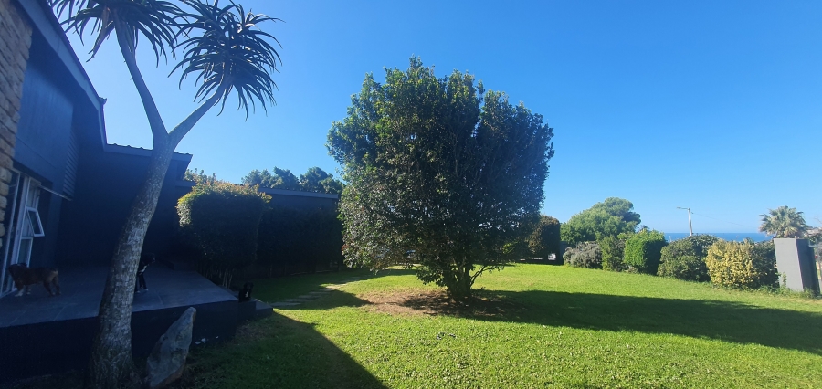 3 Bedroom Property for Sale in Mossel Bay Central Western Cape